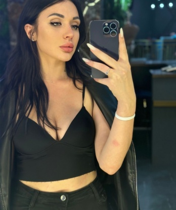 Анна, 23 года